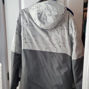 Columbia snow jacket
